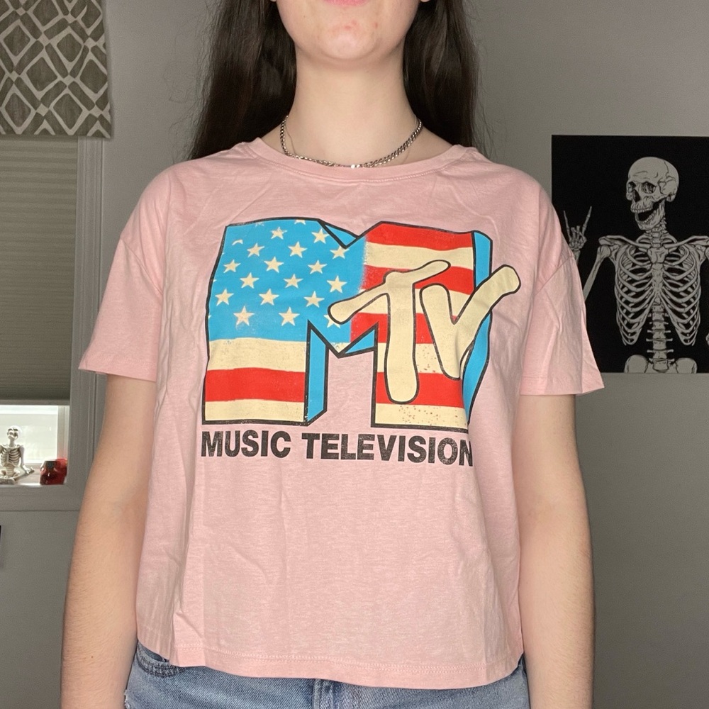 Light Pink MTV Cropped Tee (Old Navy)